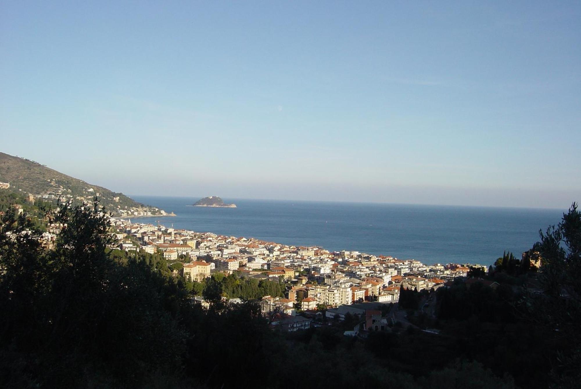 Hotel Beau Rivage Alassio Exteriör bild